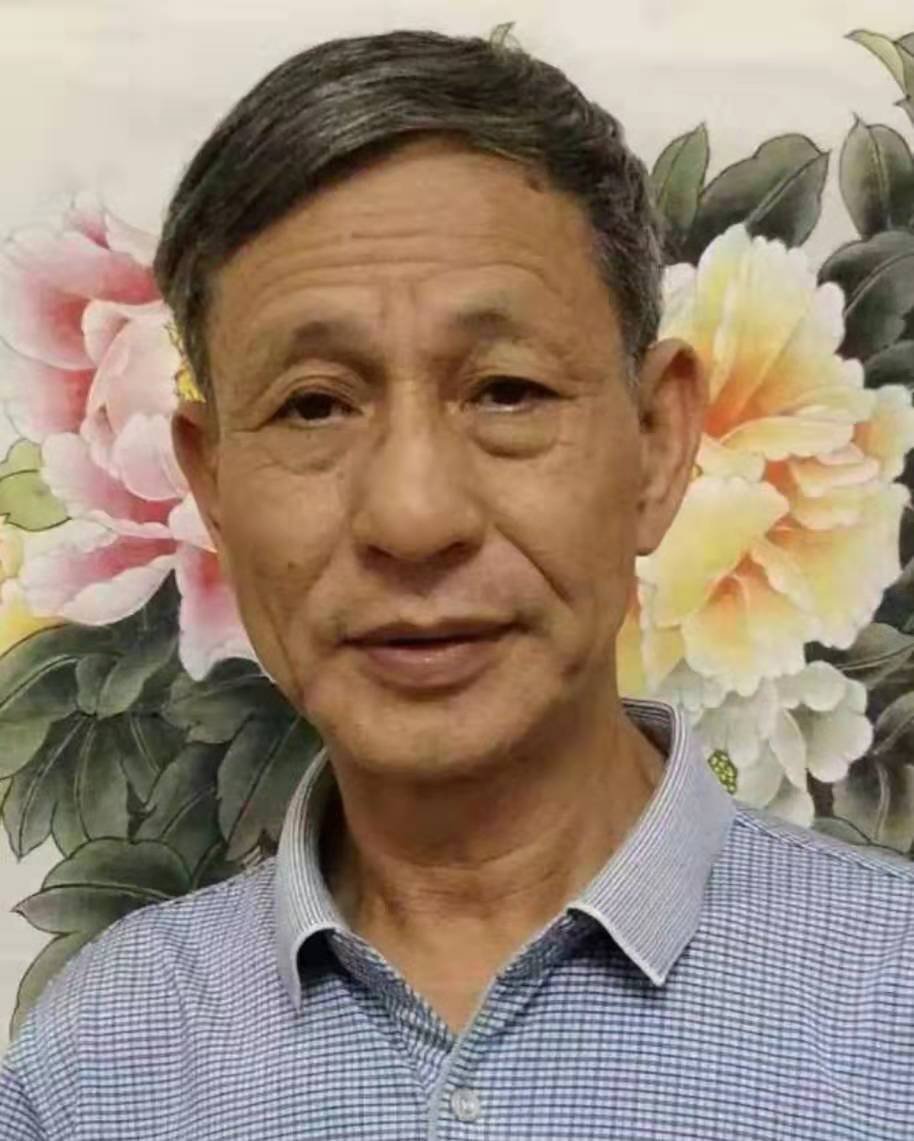 <b>国家一级美术师--神九根</b>