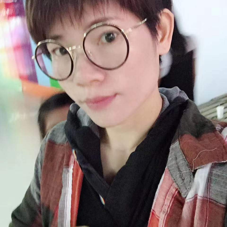 国家一级美术师--潘秋梅