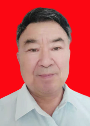国家一级美术师——王平钢