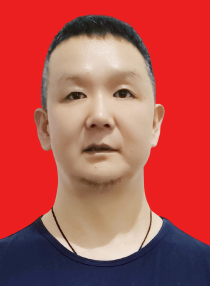 国家一级美术师——龙则霏