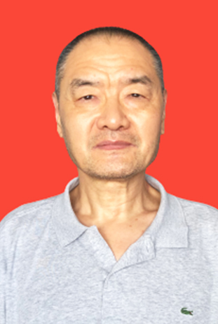 国家一级美术师——罗铁鹰