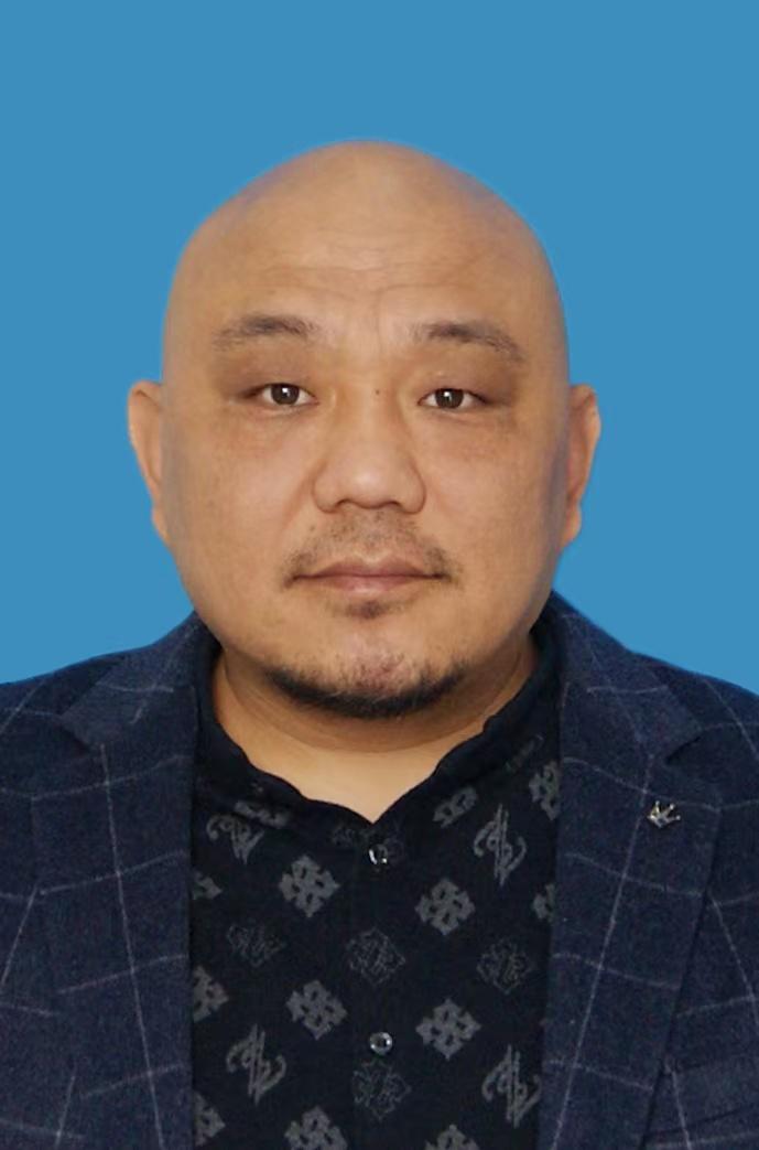 国家一级美术师--解大国