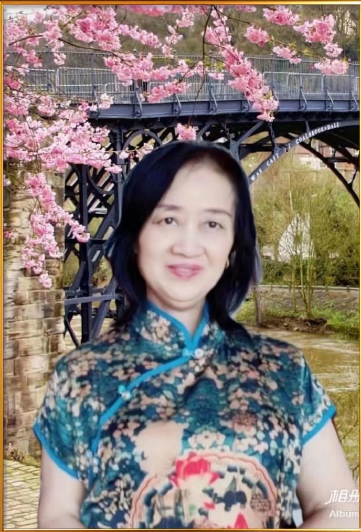 国家一级美术师——裴红霞