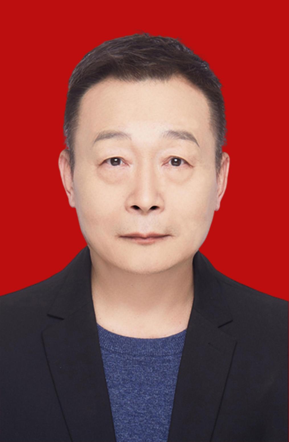 国家一级美术师——王玉隆