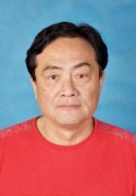 国家一级美术师——王建锡